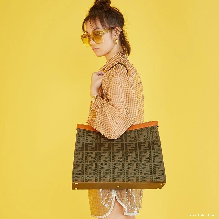 Cheap Motif Peekaboo In Fendi Coffee FF Medium Canvas X-Tote 0711